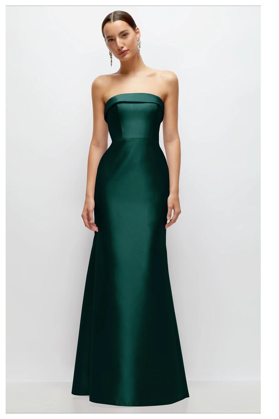 NEW Alfred Sung Strapless Satin Trumpet Gown Size 4